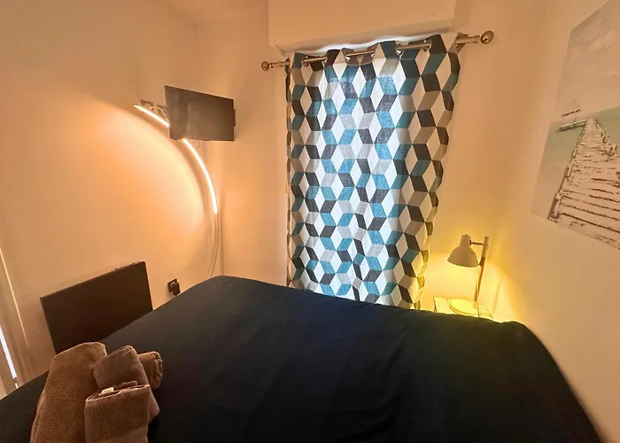 Appartement Asteria By Pom, Clim, Pkg, Wifi Agde